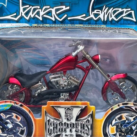 NIB West Coast Choppers Jesse James El Diablo Rigid Red Die Cast 1:18 Scale - Picture 2 of 7